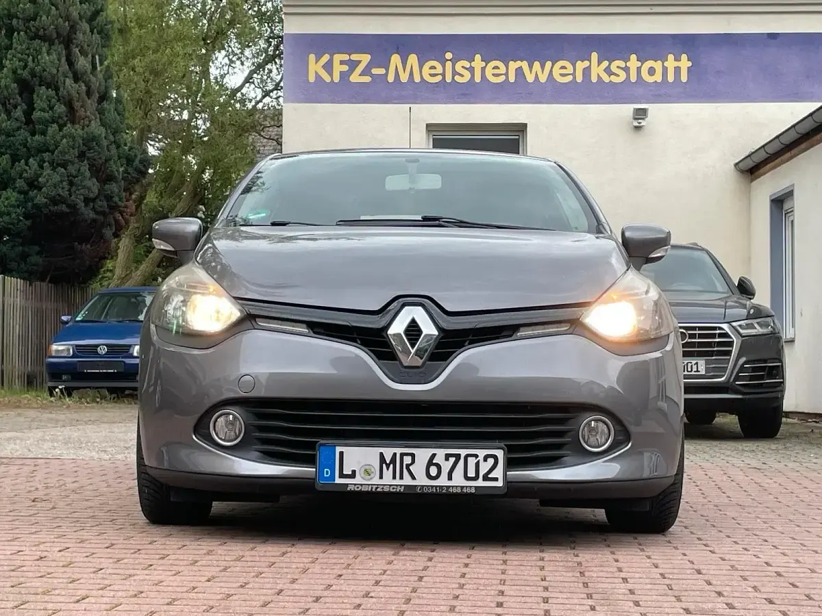 Gebraucht Renault Clio IV 74 PS (54 kW) 2012 Grau Kleinwagen
