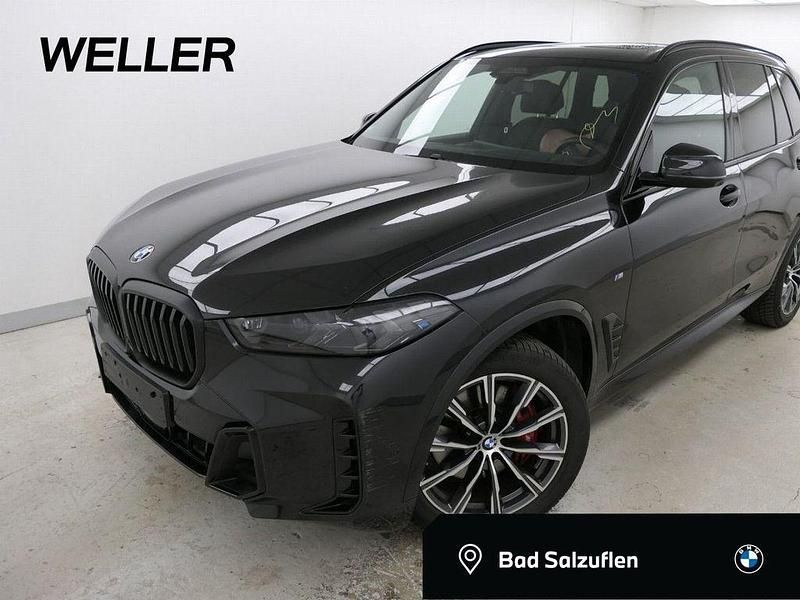 Black sapphire (schwarz) Gebraucht 2024 BMW X5 M Sport SUV | 75.990 € (Fairer Preis) - Bild 1/4