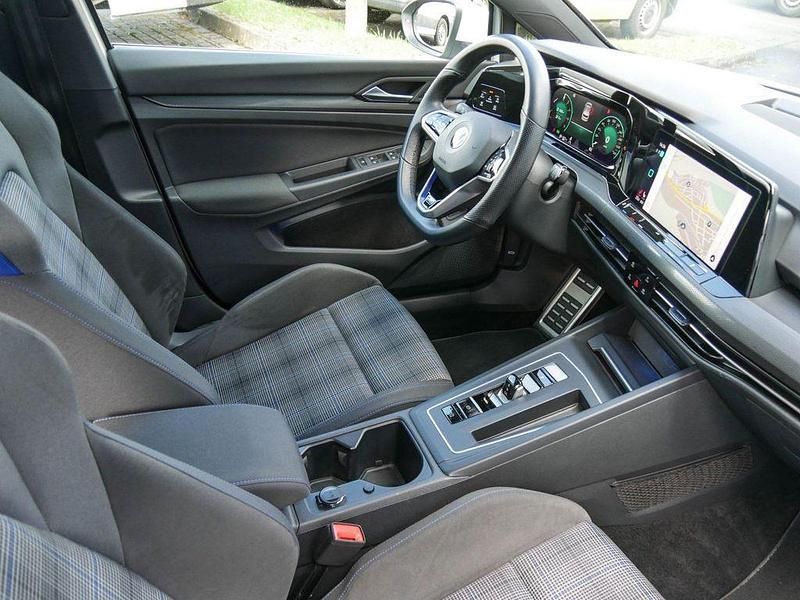 Gebraucht VW Golf VIII GTE 245 PS (180 kW) 2020 Weiß Limousine