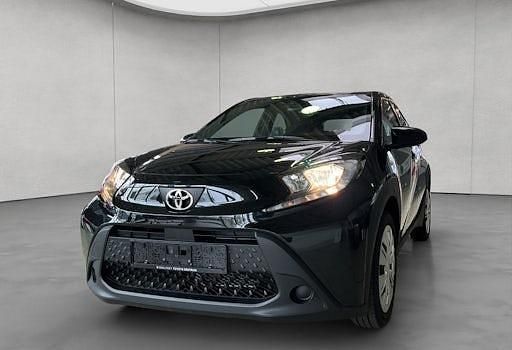 Neu Toyota Aygo X Business Edition 72 PS (52 kW) 2025 Schwarz SUV