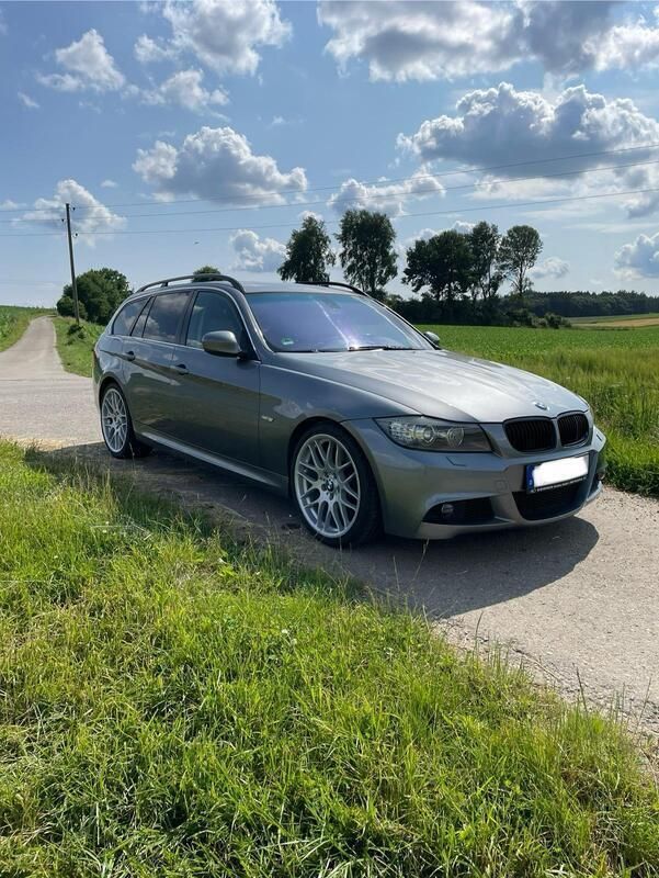 Grau Gebraucht 2008 BMW 330 M Sport Kombi | 10.300 € (Fairer Preis) - Bild 1/4