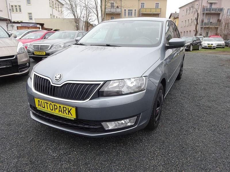 Gebraucht Skoda Rapid Elegance 105 PS (77 kW) 2013 Grau Limousine