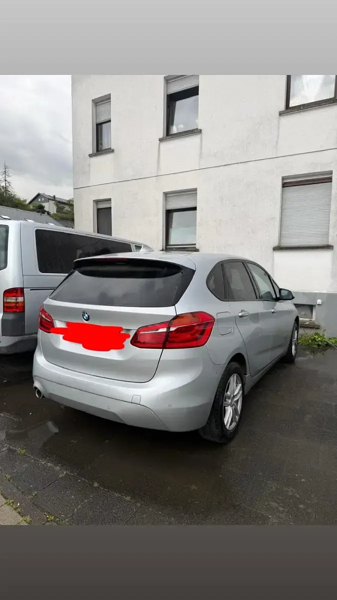 Gebraucht BMW 216 Active Tourer 116 PS (85 kW) 2020 Grau Van / Kleinbus