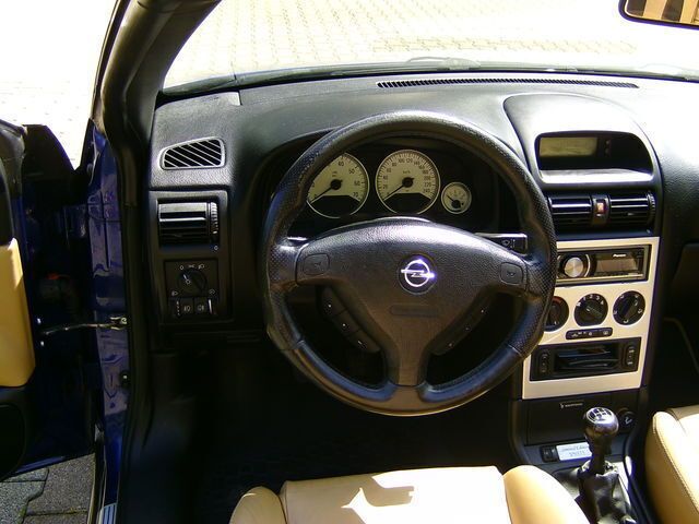 Gebraucht Opel Astra Cabriolet Edition 200 PS (147 kW) 2003 Blau metallic Cabrio