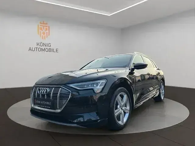 Second-hand Audi e-tron Advanced 230 kW (313 CP) 2019 Negru SUV