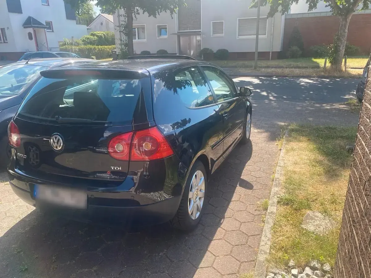 Gebraucht VW Golf 105 PS (77 kW) 2005 Schwarz Coupé