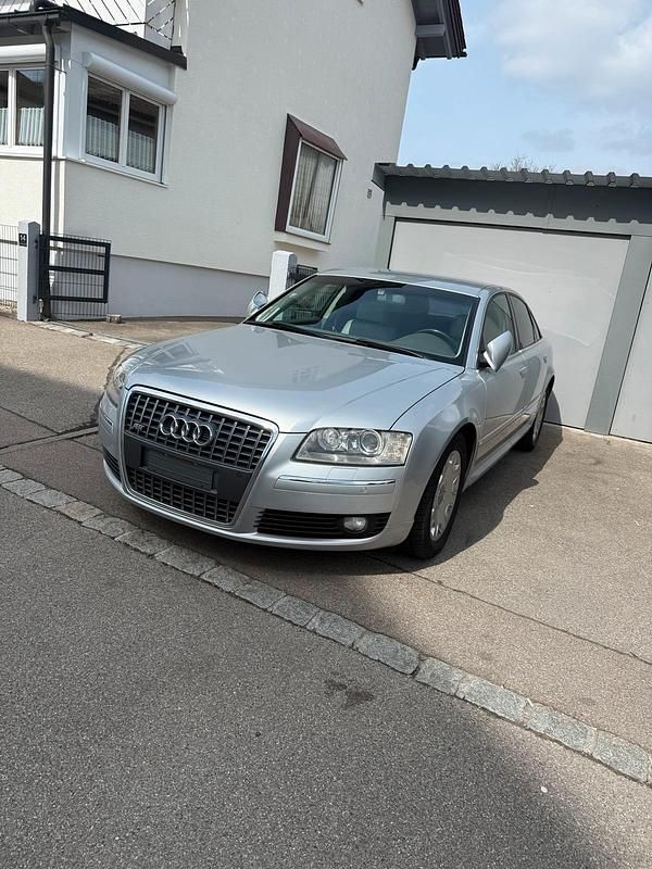 Gebraucht Audi A8 260 PS (191 kW) 2007 Silber Limousine