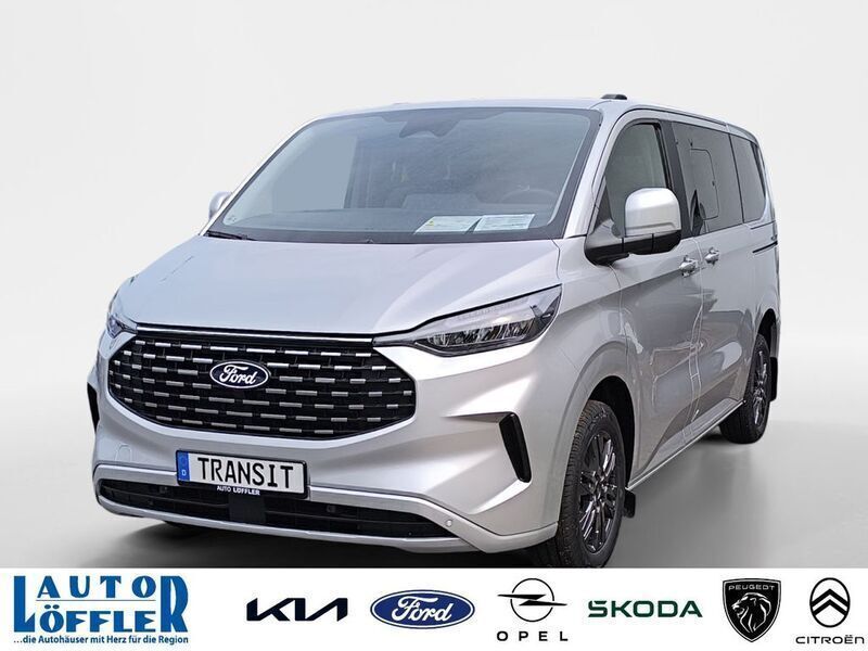 Silber Neu 2025 Ford Tourneo Custom Titanium Van / Kleinbus | 56.990 € (Etwas zu teuer) - Bild 1/4