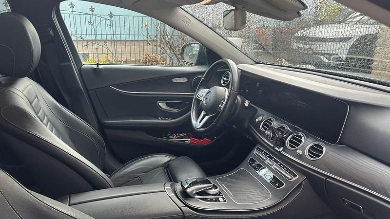 Gebraucht Mercedes E400 340 PS (250 kW) 2019 Schwarz Kombi