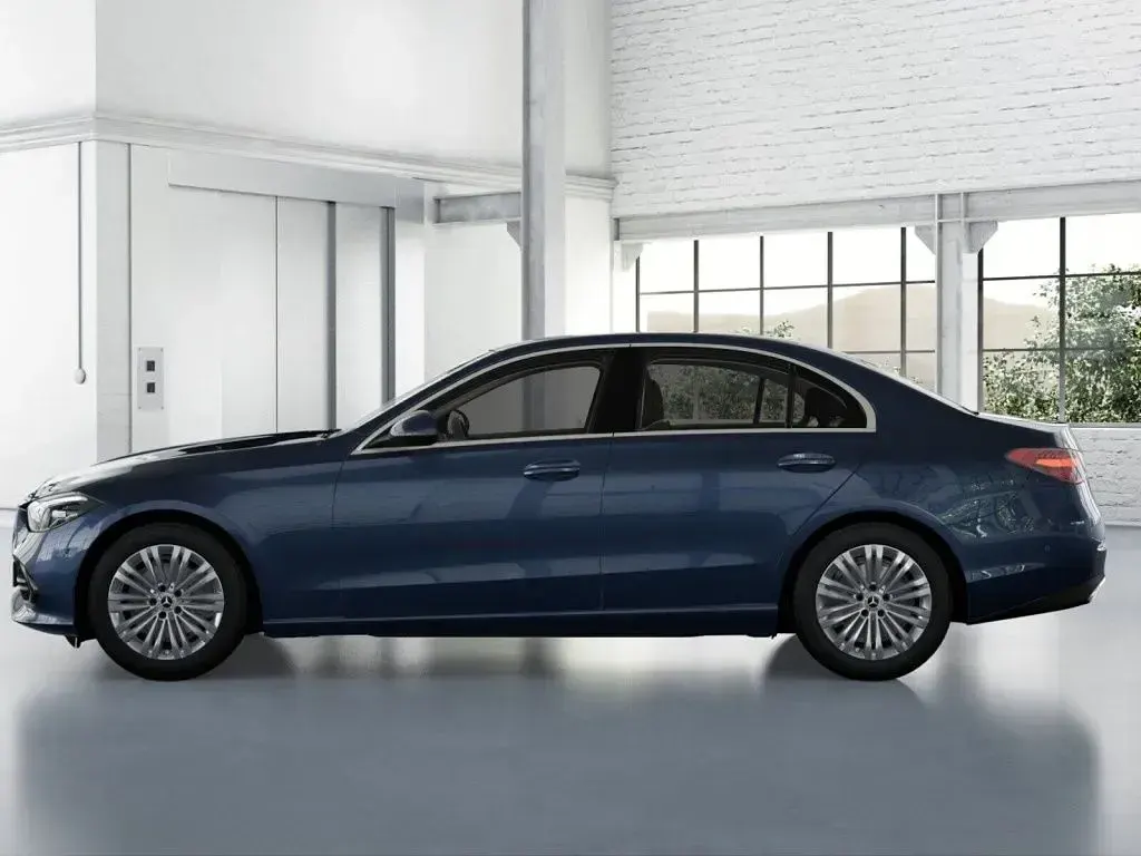 Gebraucht Mercedes C200 Avantgarde 163 PS (119 kW) 2025 Blau sodalithblau metallic Limousine