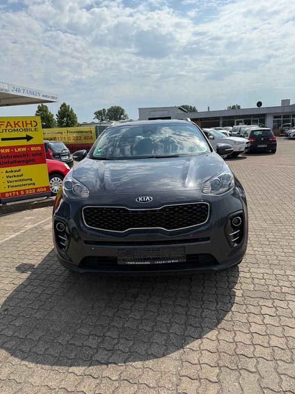 Grau Gebraucht 2016 Kia Sportage Vision SUV | 11.990 € (Fairer Preis) - Bild 1/4