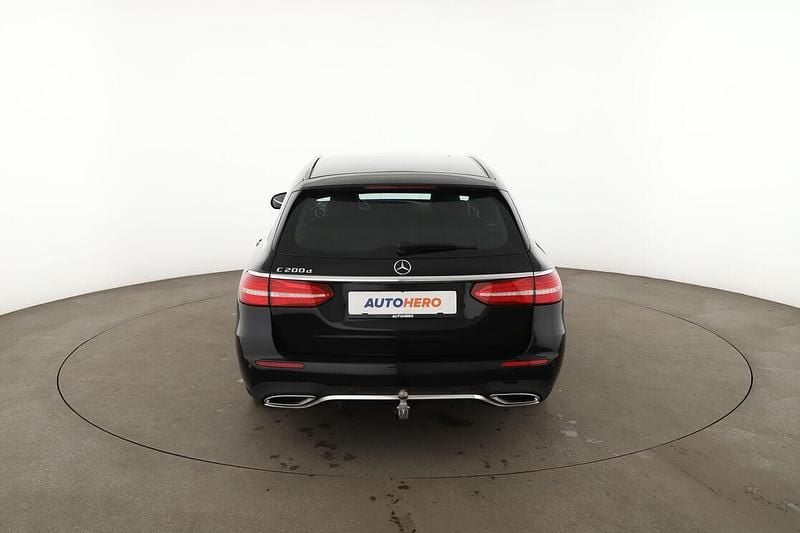 Gebraucht Mercedes E400 AMG line 330 PS (242 kW) 2020 Schwarz Kombi