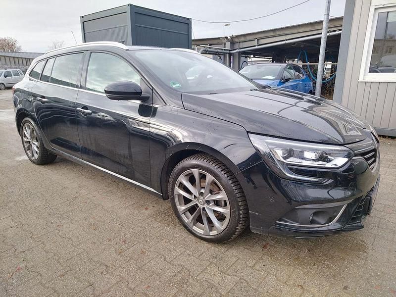 Gebraucht Renault Mégane IV Symphony 132 PS (97 kW) 2018 Schwarz Limousine