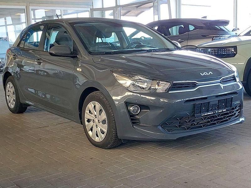 Gebraucht Kia Rio Vision 101 PS (74 kW) 2023 Grau Limousine