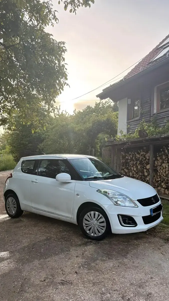 Occasion Suzuki Swift 2015 Blanc Citadine
