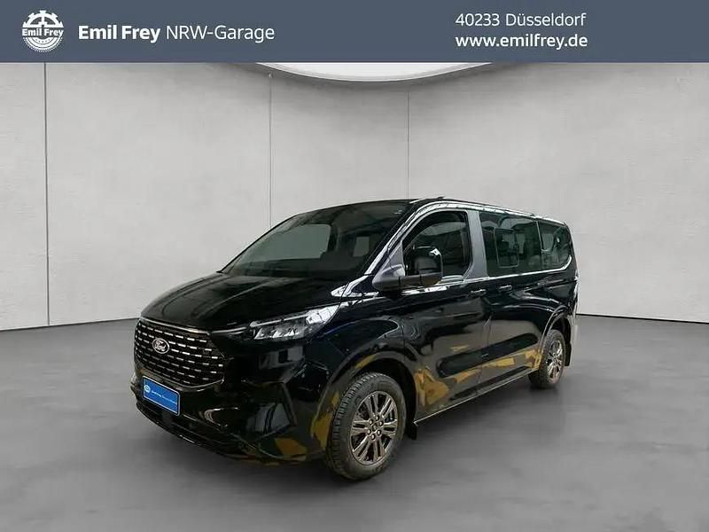 Gebraucht Ford Tourneo Titanium 150 PS (110 kW) 2025 Schwarz Kombi