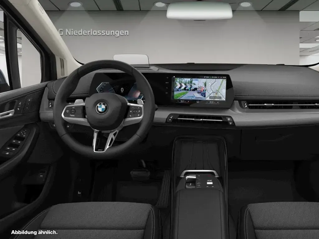 Gebraucht BMW 223 Active Tourer Performance 197 PS (144 kW) 2023 Grau Van / Kleinbus