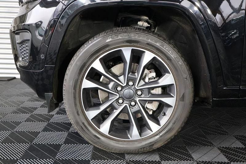 Gebraucht Jeep Grand Cherokee Overland 294 PS (216 kW) 2021 Schwarz SUV