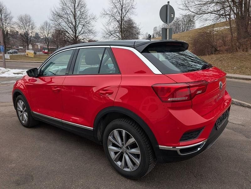 Gebraucht VW T-Roc 116 PS (85 kW) 2018 Rot SUV