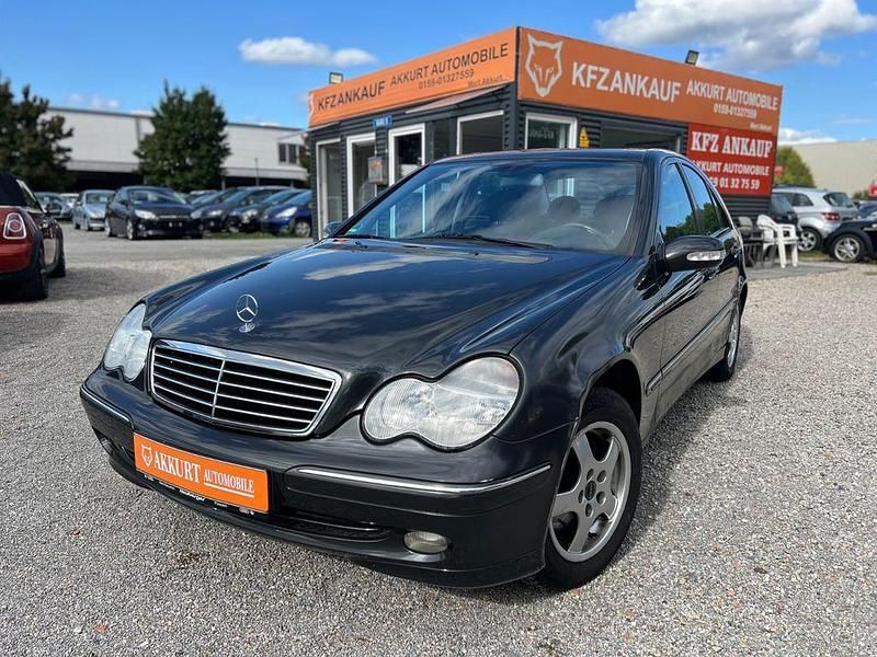 Schwarz Gebraucht 2000 Mercedes C200 Limousine | 2.750 € (Guter Preis) - Bild 1/4