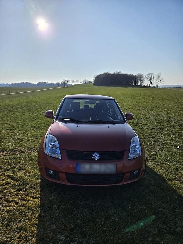 Gebraucht Suzuki Swift 92 PS (67 kW) 2009 Andere farben Kleinwagen