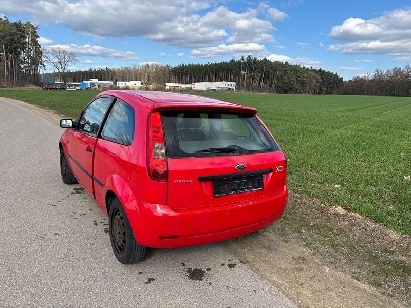 Gebraucht Ford Fiesta 80 PS (58 kW) 2003 Rot Kleinwagen