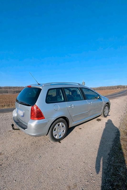 Gebraucht Peugeot 307 109 PS (80 kW) 2007 Silber Kombi