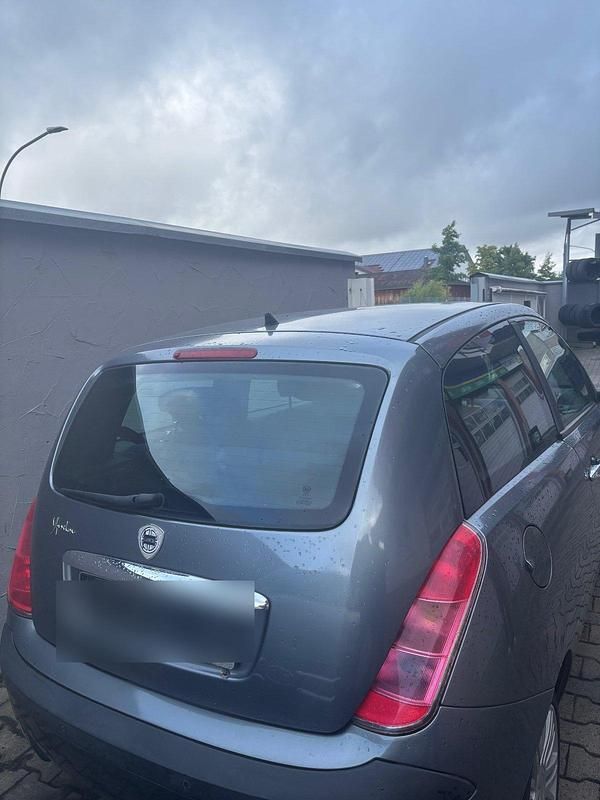 Gebraucht 2004 Lancia Ypsilon Kleinwagen | 1.500 € (Fairer Preis) - Bild 1/4
