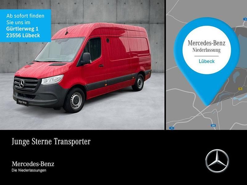 Rot Gebraucht 2021 Mercedes Sprinter Van | 26.156 € (Guter Preis) - Bild 1/4