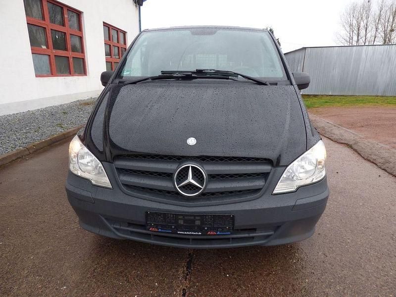 Gebraucht Mercedes Vito 163 PS (119 kW) 2014 Schwarz Van