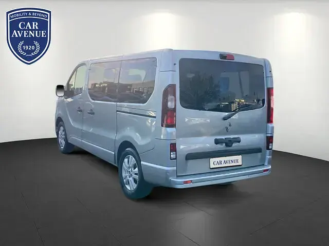 Ny Renault Trafic Evolution 150 HK (110 kW) 2025 Grå MPV