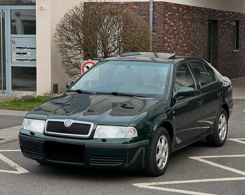 Gebraucht Skoda Octavia 116 PS (85 kW) 2001 Grün Limousine