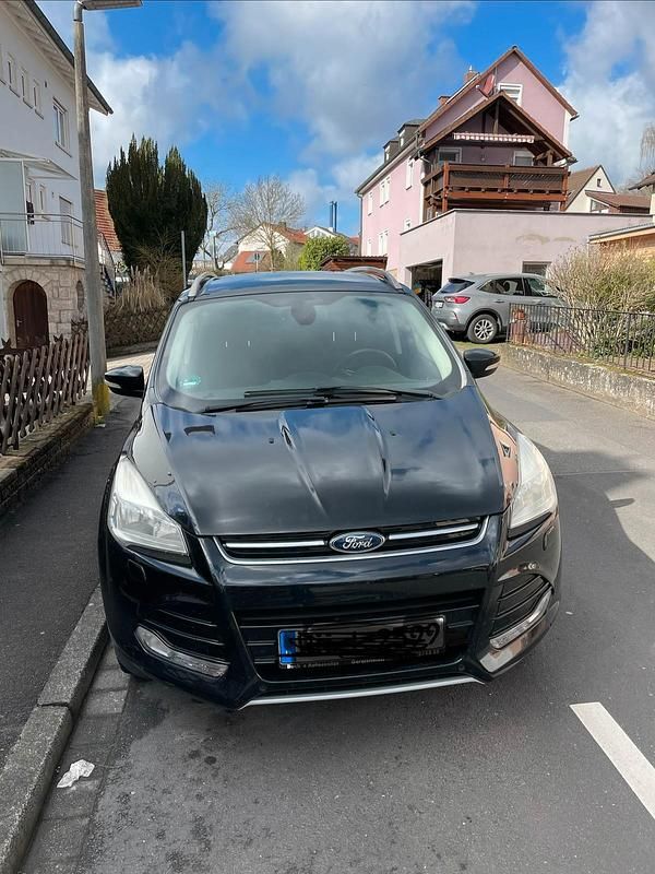 Gebraucht Ford Kuga 150 PS (110 kW) 2018 Schwarz SUV