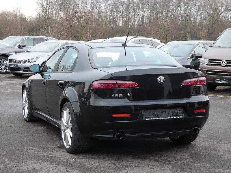 Second-hand Alfa Romeo 159 209 CP (153 kW) 2010 Negru Berlinǎ