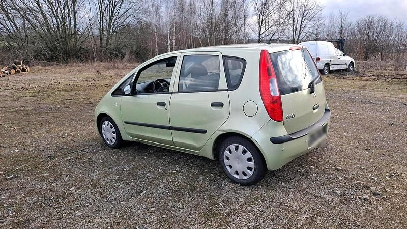 Gebraucht Mitsubishi Colt 95 PS (69 kW) 2005 Grün Kleinwagen