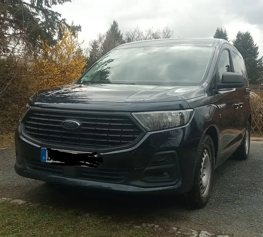 Gebraucht Ford Tourneo Connect Trend 102 PS (75 kW) 2024 Blau Van / Kleinbus