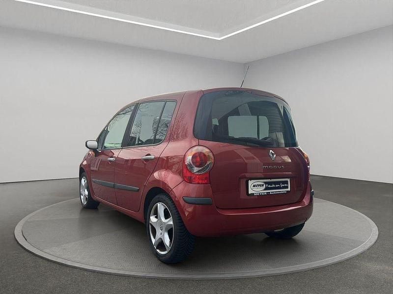 Gebraucht Renault Modus 88 PS (64 kW) 2005 Rot Van / Kleinbus