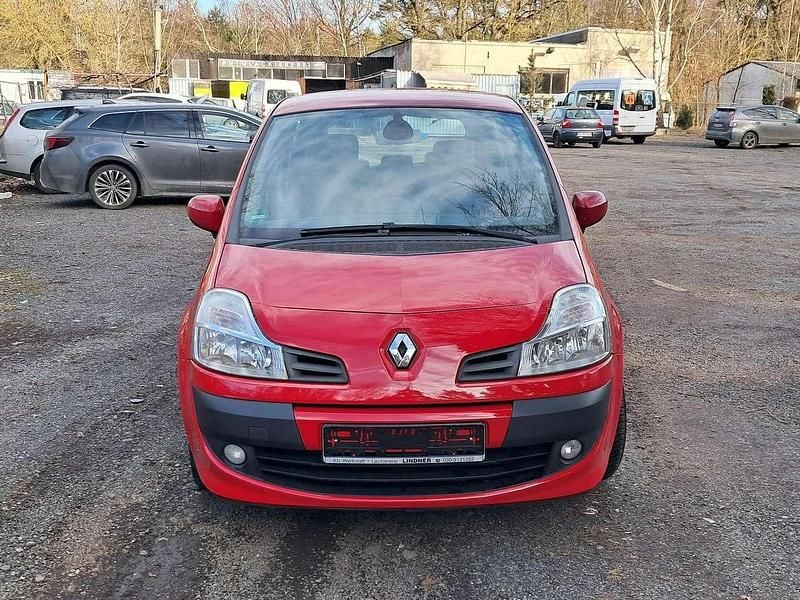 Gebraucht Renault Modus Dynamique 75 PS (55 kW) 2010 Hellrot Van / Kleinbus