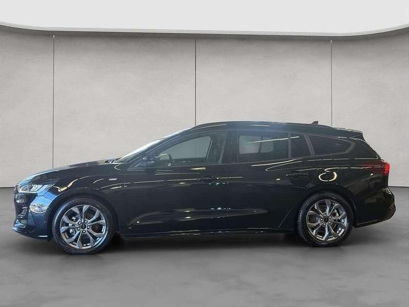Gebraucht Ford Focus ST-Line X 155 PS (114 kW) 2024 Agate black metallic Kombi