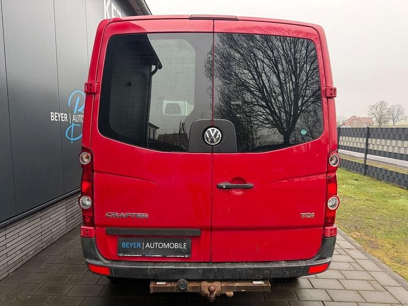 Gebraucht VW Crafter 109 PS (80 kW) 2011 Rot Van