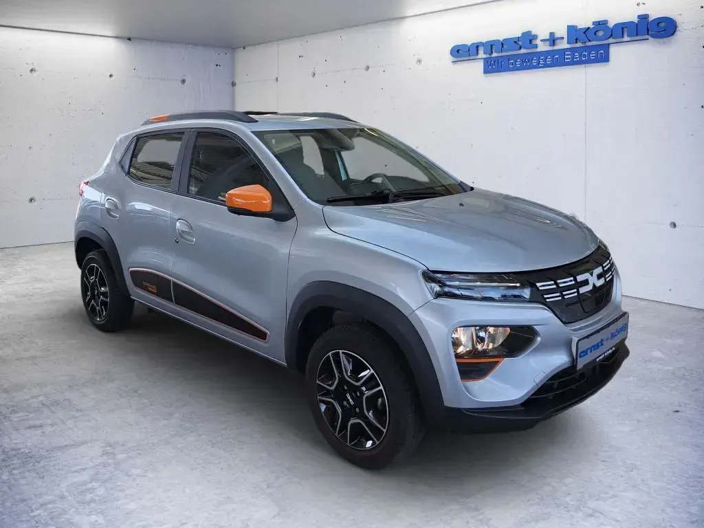Gebraucht Dacia Spring Essentiel 33 kW (45 PS) 2023 Silber Kleinwagen