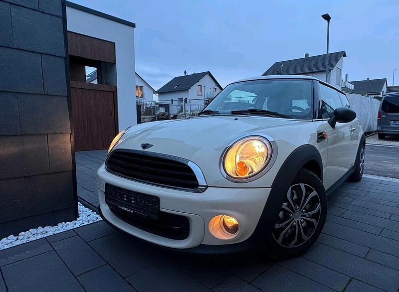 Weiß Gebraucht 2014 Mini ONE Kleinwagen | 3.990 € (Superpreis) - Bild 1/4