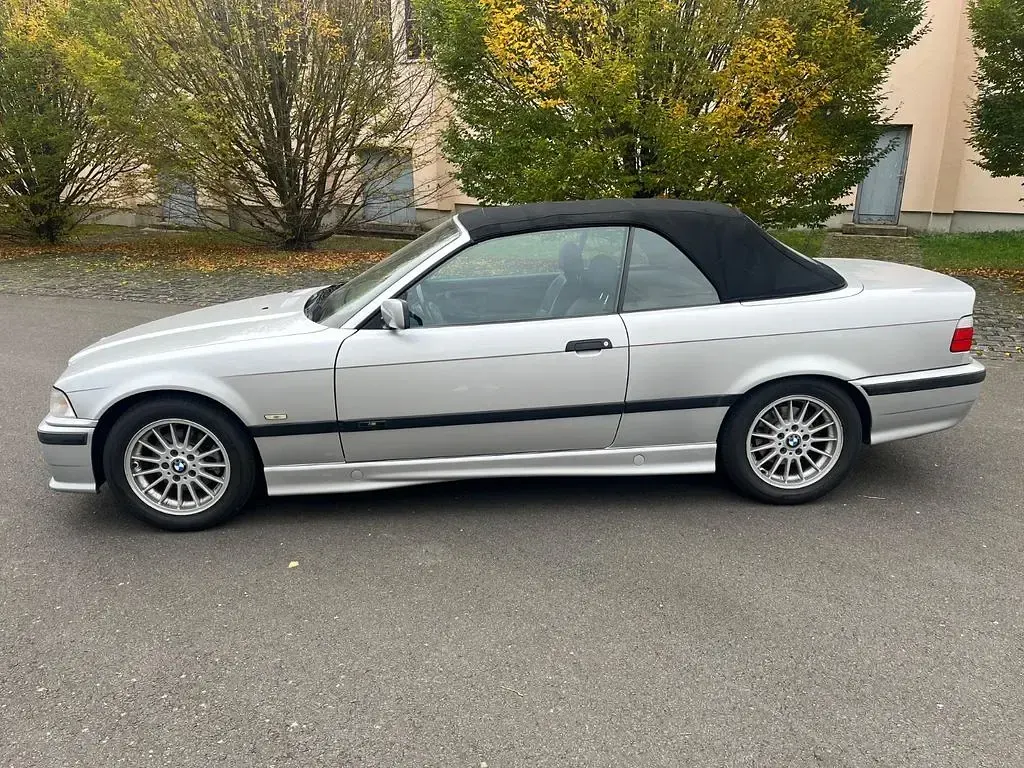 Gebraucht BMW 318 Sport Line 116 PS (85 kW) 1999 Silber Cabrio