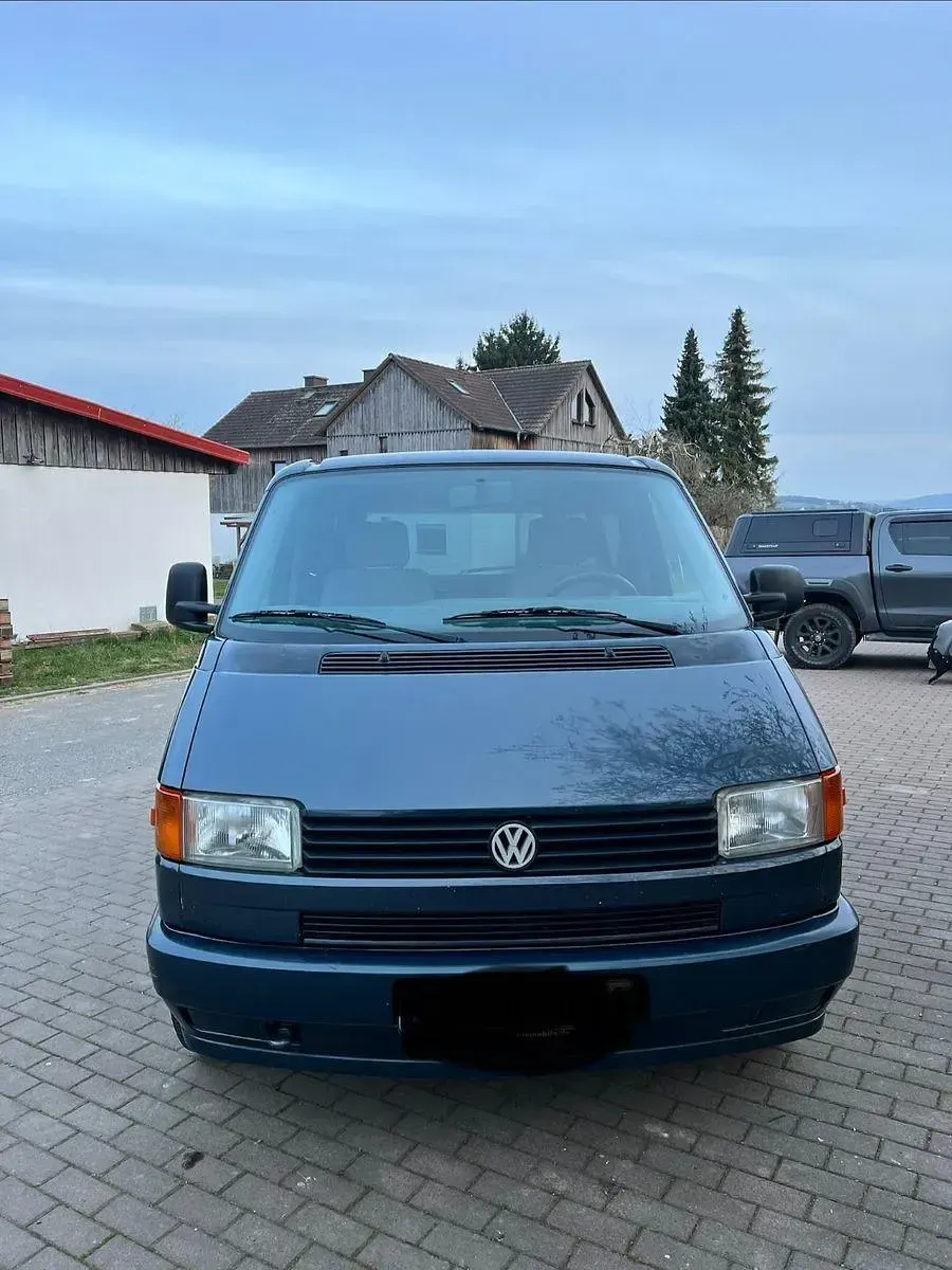 Gebraucht VW T4 68 PS (50 kW) 1995 Blau Van