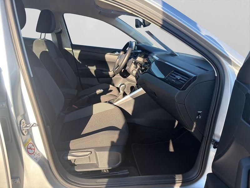 Gebraucht VW Polo Life 80 PS (58 kW) 2023 Silber Kleinwagen