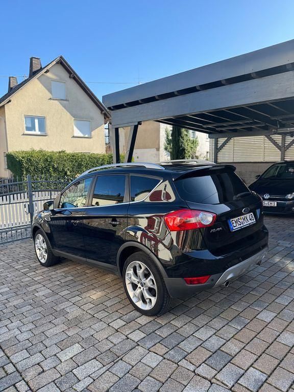 Gebraucht Ford Kuga Titanium 163 PS (119 kW) 2010 Schwarz SUV