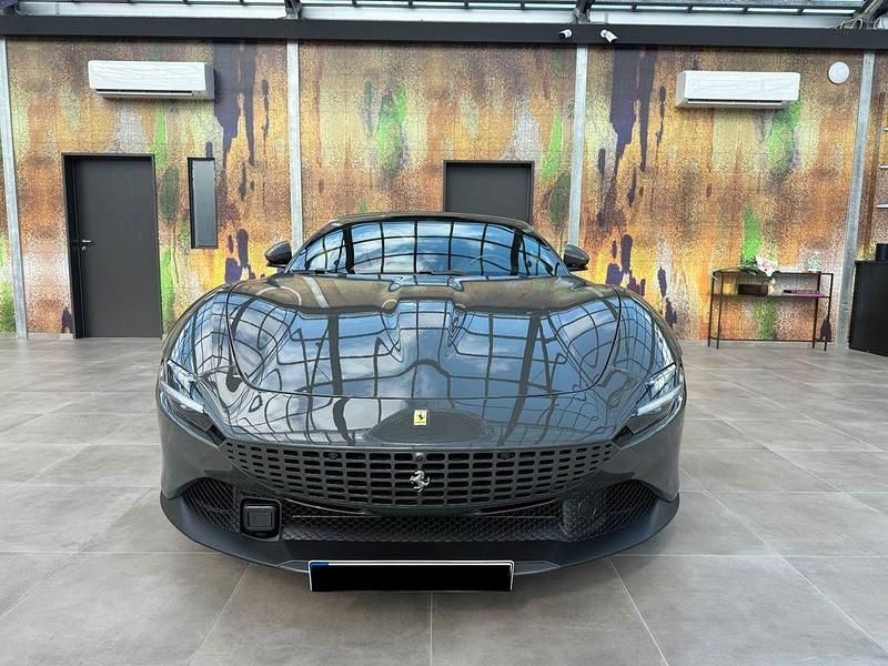 Neu Ferrari Roma 620 PS (456 kW) 2025 Grau Coupé