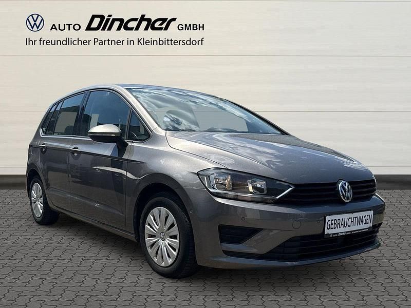 Grau Gebraucht 2016 VW Golf Sportsvan Trendline Van / Kleinbus | 14.990 € (Etwas zu teuer) - Bild 1/4