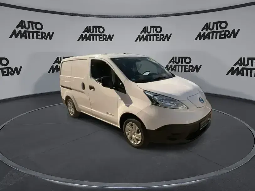 Gebraucht Nissan e-NV200 Premium Edition 80 kW (109 PS) 2021 Weiss Van / Kleinbus