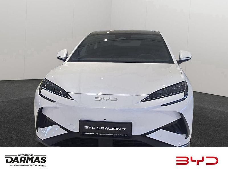 Neu BYD Sealion 7 389 kW (530 PS) 2026 Weiß SUV